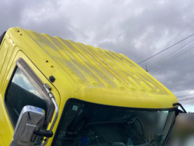 日野レンジャーセーフティクレーン5段中型（4t）[写真05]