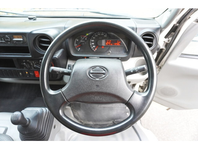 日野デュトロ平ボディ小型（2t・3t）[写真31]