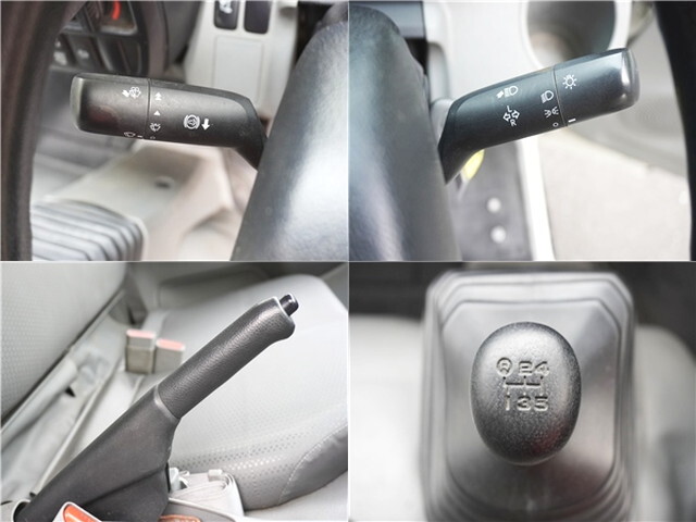 日野デュトロ平ボディ小型（2t・3t）[写真32]