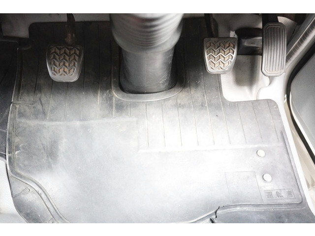 日野デュトロ平ボディ小型（2t・3t）[写真33]