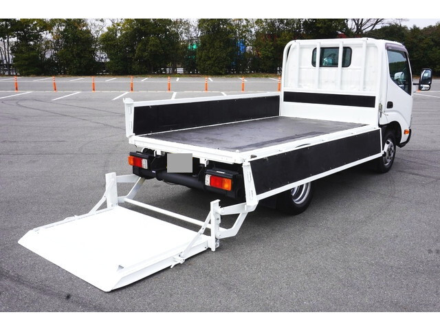 日野デュトロ平ボディ小型（2t・3t）[写真04]