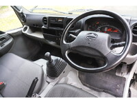 日野デュトロ平ボディ小型（2t・3t）[写真06]