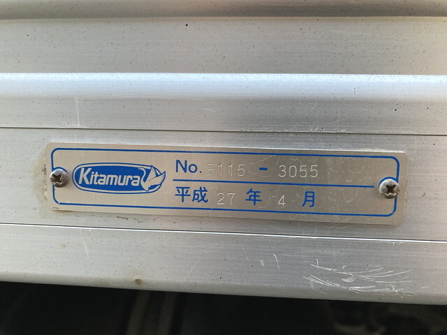 いすゞエルフアルミバン小型（2t・3t）[写真28]