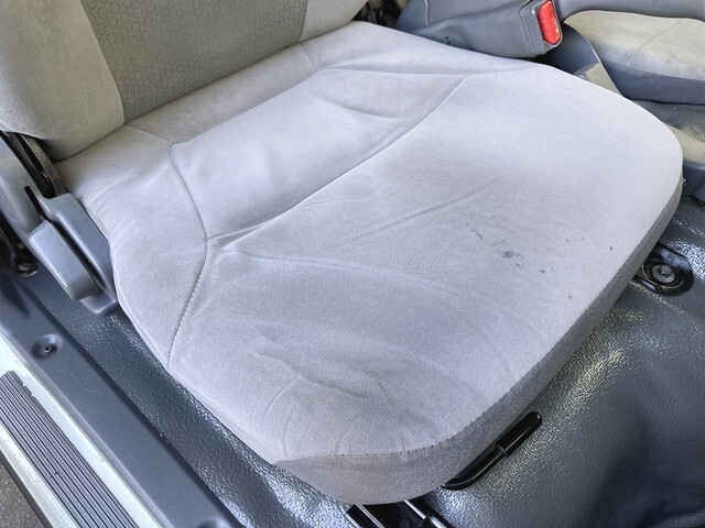 いすゞエルフアルミバン小型（2t・3t）[写真34]