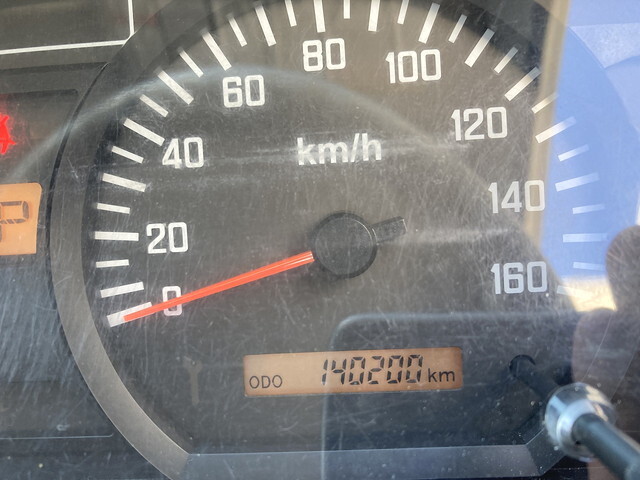 いすゞエルフアルミバン小型（2t・3t）[写真40]