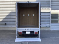 いすゞエルフアルミバン小型（2t・3t）[写真05]