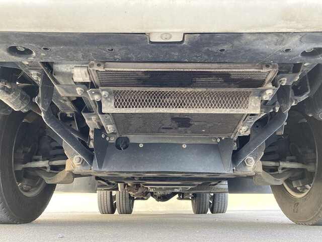 いすゞエルフアルミバン小型（2t・3t）[写真07]