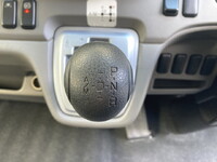 三菱ふそうキャンターアルミバン小型（2t・3t）[写真20]