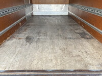 三菱ふそうキャンターアルミバン小型（2t・3t）[写真26]