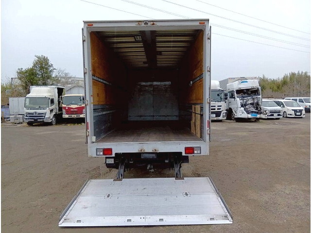 日野レンジャーアルミウイング中型（4t）[写真10]