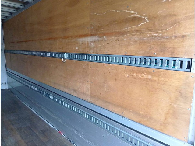 日野レンジャーアルミウイング中型（4t）[写真15]