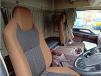 日野レンジャーアルミウイング中型（4t）[写真18]