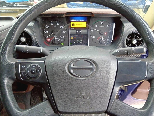 日野レンジャーアルミウイング中型（4t）[写真19]