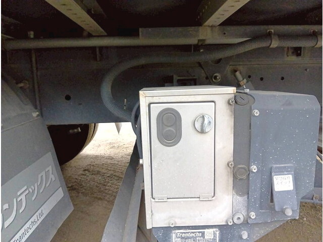 日野レンジャーアルミウイング中型（4t）[写真37]