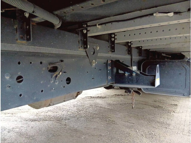 日野レンジャーアルミウイング中型（4t）[写真40]