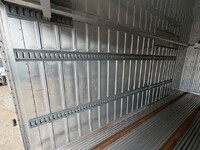 日野レンジャー冷凍車（冷蔵車）中型（4t）[写真14]