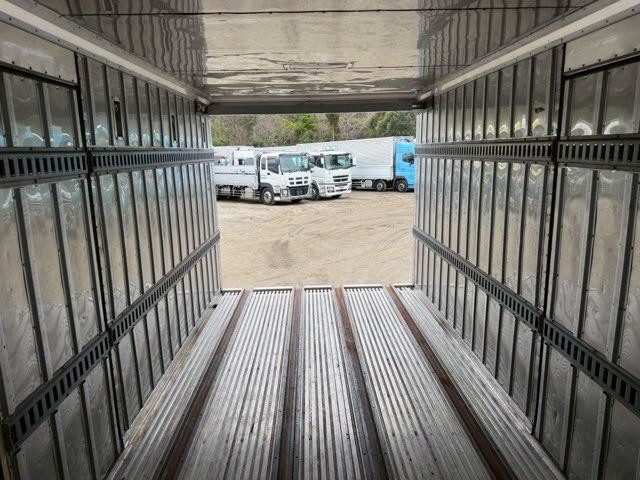 日野レンジャー冷凍車（冷蔵車）中型（4t）[写真14]