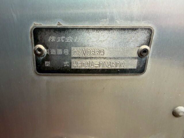 日野レンジャー冷凍車（冷蔵車）中型（4t）[写真18]