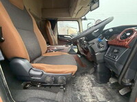 日野レンジャー冷凍車（冷蔵車）中型（4t）[写真32]