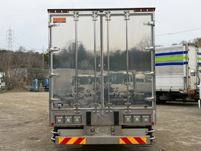 日野レンジャー冷凍車（冷蔵車）中型（4t）[写真06]