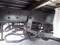 日産バネット平ボディ小型（2t・3t）[写真16]