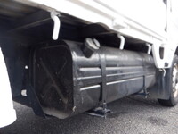 日産バネット平ボディ小型（2t・3t）[写真17]