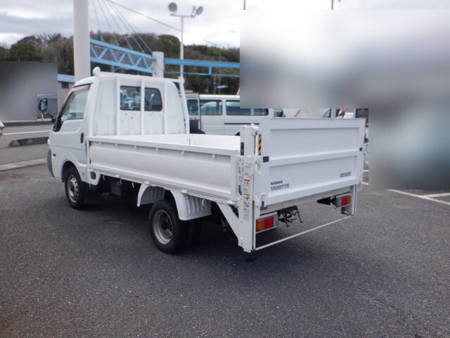 日産バネット平ボディ小型（2t・3t）[写真02]
