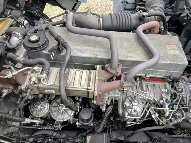 日野プロフィアトレーラーヘッド（トラクターヘッド）大型（10t）[写真26]