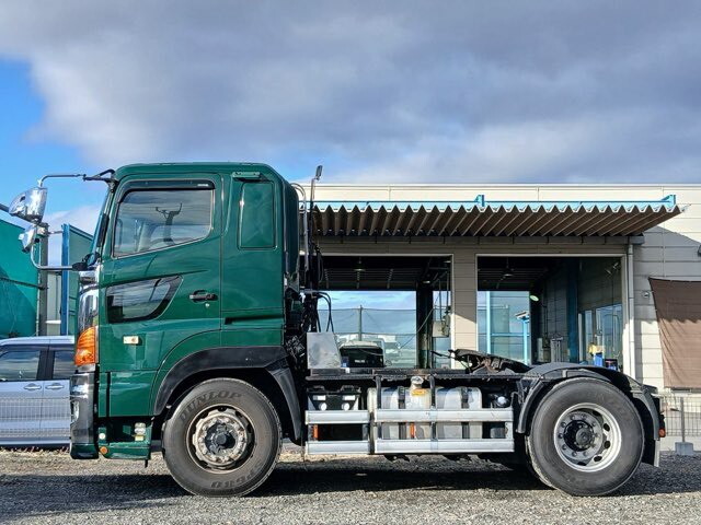 日野プロフィアトレーラーヘッド（トラクターヘッド）大型（10t）[写真06]