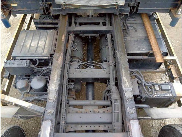 UDトラックスクオンセーフティローダー大型（10t）[写真11]