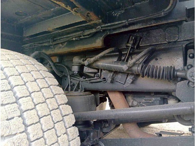 UDトラックスクオンセーフティローダー大型（10t）[写真34]