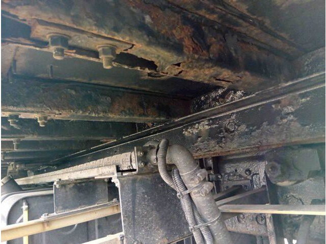 UDトラックスクオンセーフティローダー大型（10t）[写真39]