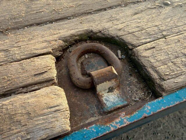 UDトラックスクオンセルフローダー大型（10t）[写真18]