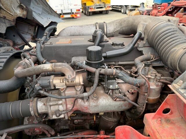 UDトラックスクオンセルフローダー大型（10t）[写真19]