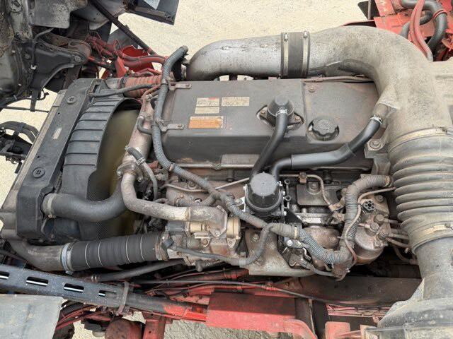 UDトラックスクオンセルフローダー大型（10t）[写真20]