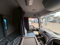 UDトラックスクオンセルフローダー大型（10t）[写真38]