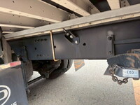 UDトラックスクオンアルミウイング大型（10t）[写真17]