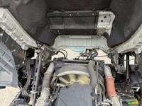 UDトラックスクオンアルミウイング大型（10t）[写真24]