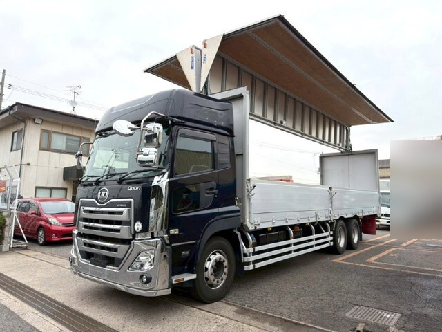 UDトラックスクオンアルミウイング大型（10t）[写真07]