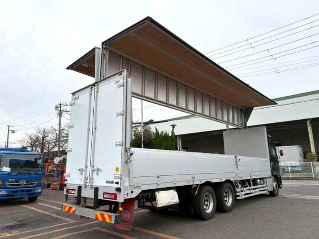 UDトラックスクオンアルミウイング大型（10t）[写真08]