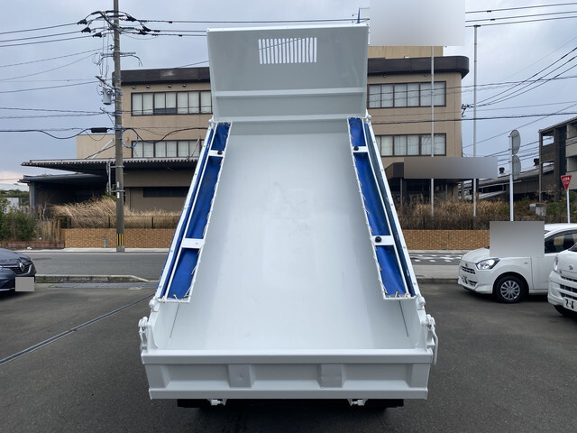 いすゞエルフダンプ小型（2t・3t）[写真04]