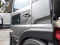 UDトラックスクオン冷蔵冷凍ウイング大型（10t）[写真10]