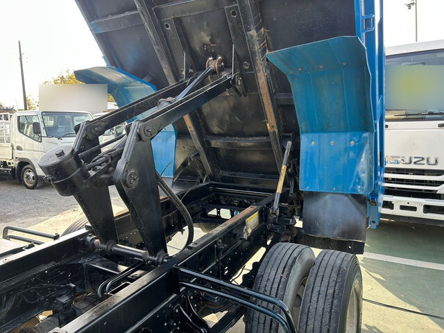 三菱ふそうファイターダンプ中型（4t）[写真05]