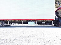 いすゞフォワードアルミバン中型（4t）[写真16]