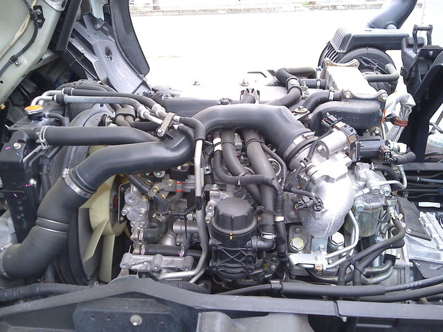 いすゞフォワードアルミバン中型（4t）[写真34]