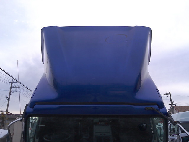 いすゞフォワードアルミバン中型（4t）[写真38]