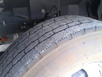 いすゞフォワードアルミバン中型（4t）[写真08]