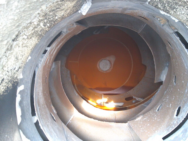 いすゞフォワードミキサー車（コンクリートミキサー）増トン（6t・8t）[写真21]