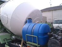 いすゞフォワードミキサー車（コンクリートミキサー）増トン（6t・8t）[写真40]