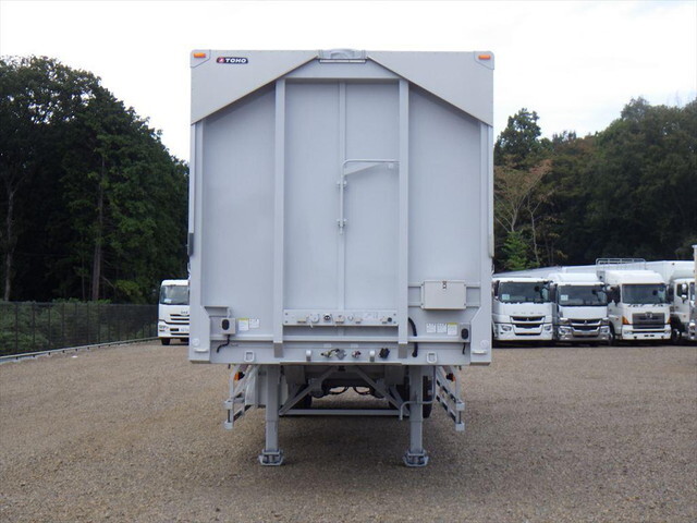 その他のメーカーその他の車種ウイングトレーラー大型（10t）[写真14]